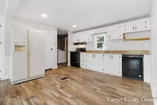 5516 Bartonville Rd, Belding, MI 48809 - Photo 12