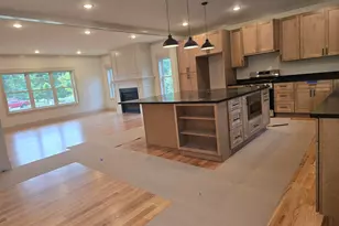 5172 Pratt Rd, Ann Arbor, MI 48103 - Photo 8