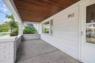 852 Richmond St NW, Grand Rapids, MI 49504 - Photo 10