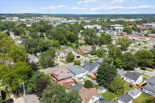 852 Richmond St NW, Grand Rapids, MI 49504 - Photo 38