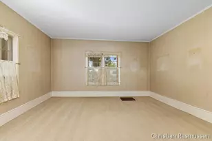 706 S Baldwin St, Greenville, MI 48838 - Photo 6
