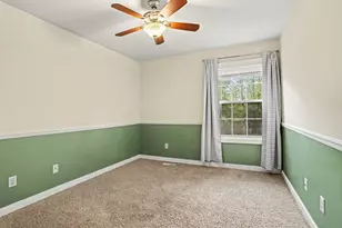 6101 Andover Woods Rd, Portage, MI 49024 - Photo 10