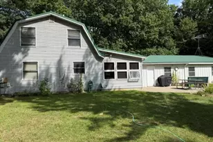 9751 W Howard City-Edmore, Lakeview, MI 48850 - Photo 2