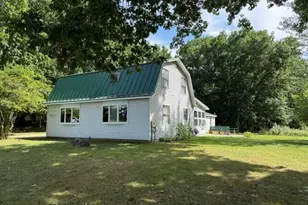 9751 W Howard City-Edmore, Lakeview, MI 48850 - Photo 1