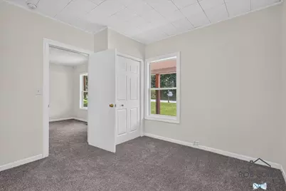 1662 Bristol Avenue NW, Grand Rapids, MI 49504 - Photo 14