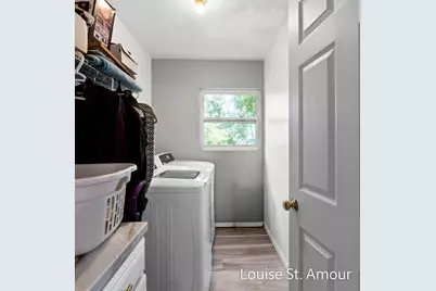 756 Washington Avenue #A & B, Muskegon, MI 49441 - Photo 22
