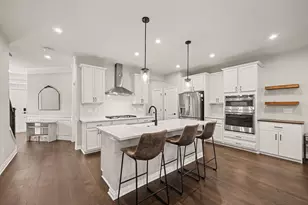 692 Peppermint Dr, Rochester Hills, MI 48307 - Photo 8