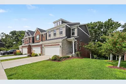 692 Peppermint Drive, Rochester Hills, MI 48307 - Photo 2