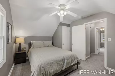 1270 Cedar Street NE, Grand Rapids, MI 49503 - Photo 22
