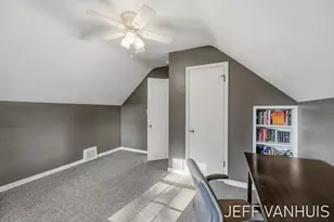 1270 Cedar St NE, Grand Rapids, MI 49503 - Photo 24