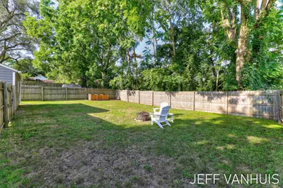 1270 Cedar Street NE, Grand Rapids, MI 49503 - Photo 44