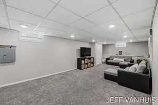 1270 Cedar St NE, Grand Rapids, MI 49503 - Photo 26