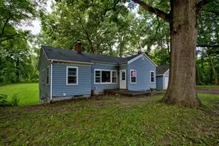 59401 M-43, Bangor, MI 49013 - Photo 2