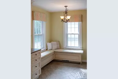 315 Bristol Avenue NW, Grand Rapids, MI 49504 - Photo 16