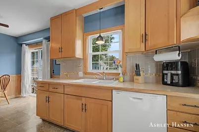 1714 Fremont Avenue NW, Grand Rapids, MI 49504 - Photo 14