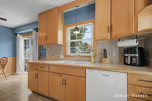 1714 Fremont Ave NW, Grand Rapids, MI 49504 - Photo 14