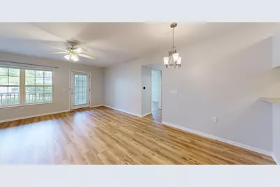 2718 S Knightsbridge Circle, Ann Arbor, MI 48105 - Photo 8