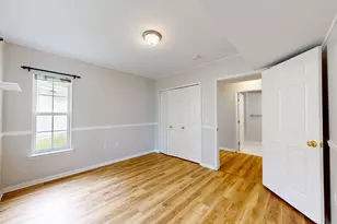 2718 S Knightsbridge Cir, Ann Arbor, MI 48105 - Photo 14