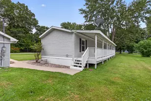 9440 Stetler Dr, Jackson, MI 49201 - Photo 4