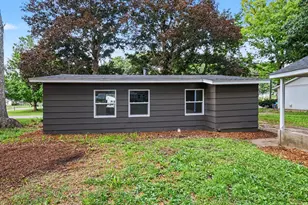 2410 Monterey Dr, Kalamazoo, MI 49004 - Photo 24