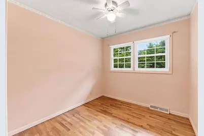 102 Sherwood Drive, Hastings, MI 49058 - Photo 14