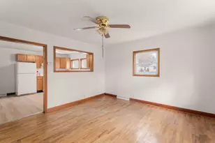 204 Terre Coupe St, Buchanan, MI 49107 - Photo 6