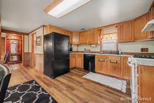 2027 Valentine St NE, Grand Rapids, MI 49525 - Photo 12
