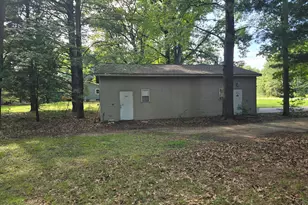 306 Indian Lakes Rd NW, Sparta, MI 49345 - Photo 22