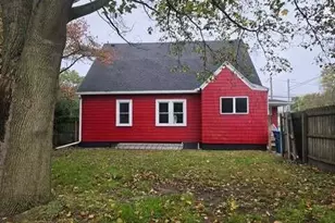 136 East Ave N, Battle Creek, MI 49017 - Photo 4