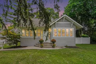 1408 Plymouth Ave SE, Grand Rapids, MI 49506 - Photo 2