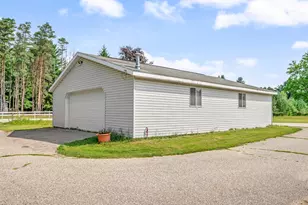 9041 7 Mile Rd, Evart, MI 49631 - Photo 28