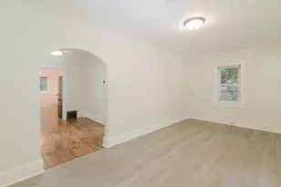1054 Haines St NW, Grand Rapids, MI 49504 - Photo 6