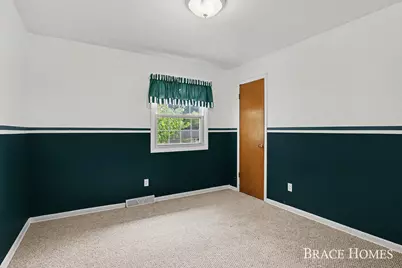 6197 Dunbarton Street SE, Ada, MI 49301 - Photo 14