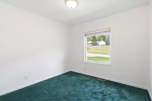 11426 Ravenswood Ln, Holly, MI 48442 - Photo 20