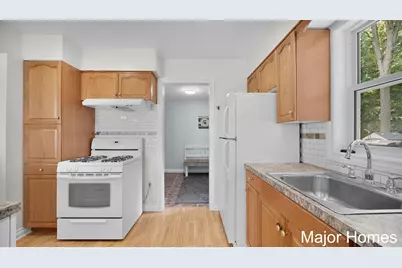 4863 Byron Center Avenue SW, Wyoming, MI 49519 - Photo 12