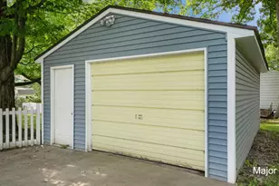 4863 Byron Center Ave SW, Wyoming, MI 49519 - Photo 32