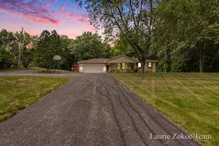 7613 Leonard St, Coopersville, MI 49404 - Photo 1