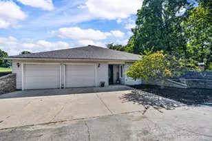 9840 E Barnum Rd, Woodland, MI 48897 - Photo 4