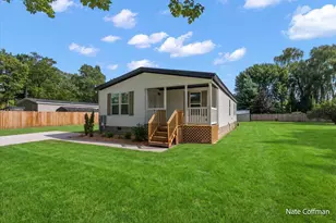 720 Park, Howard City, MI 49329 - Photo 28