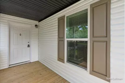 720 Park, Howard City, MI 49329 - Photo 32
