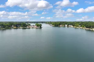 3911 Lakewood Dr, Waterford, MI 48329 - Photo 62