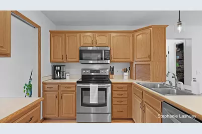 4029 Redbush Drive SW, Grandville, MI 49418 - Photo 10
