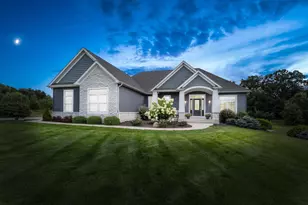 71403 Kestrel Dr, Niles, MI 49120 - Photo 2