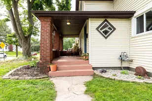 1909 Linden Ave SE, Grand Rapids, MI 49507 - Photo 4
