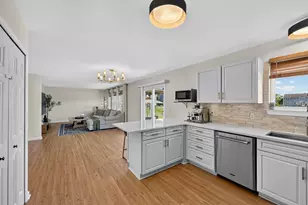 9168 Parkland Dr, Ypsilanti, MI 48197 - Photo 14