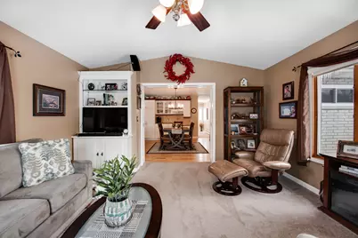 4546 Rohr Road, Lake Orion, MI 48359 - Photo 10