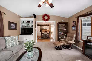 4546 Rohr Rd, Lake Orion, MI 48359 - Photo 10