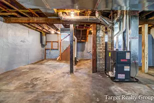 2129 Stafford Ave SW, Grand Rapids, MI 49507 - Photo 30
