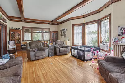 513 E Cass Street, Cadillac, MI 49601 - Photo 8