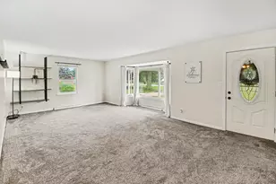 88 Henry St, Coopersville, MI 49404 - Photo 6
